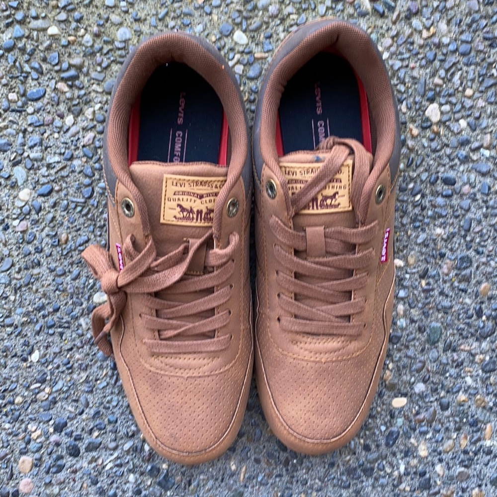 Levi’s shoes